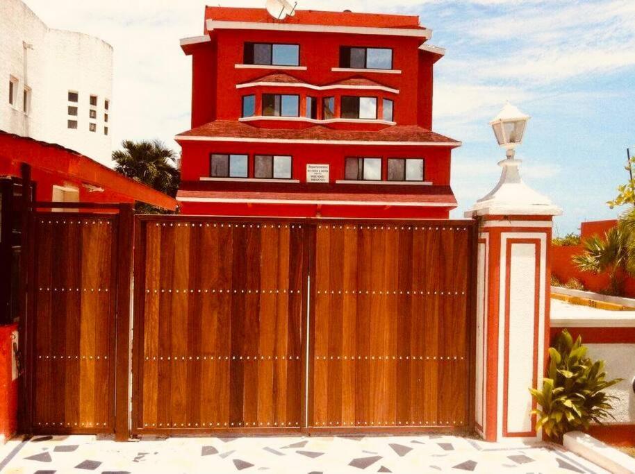 كانكون Punta Me Apartments With Ocean View & Beach Front Condo المظهر الخارجي الصورة